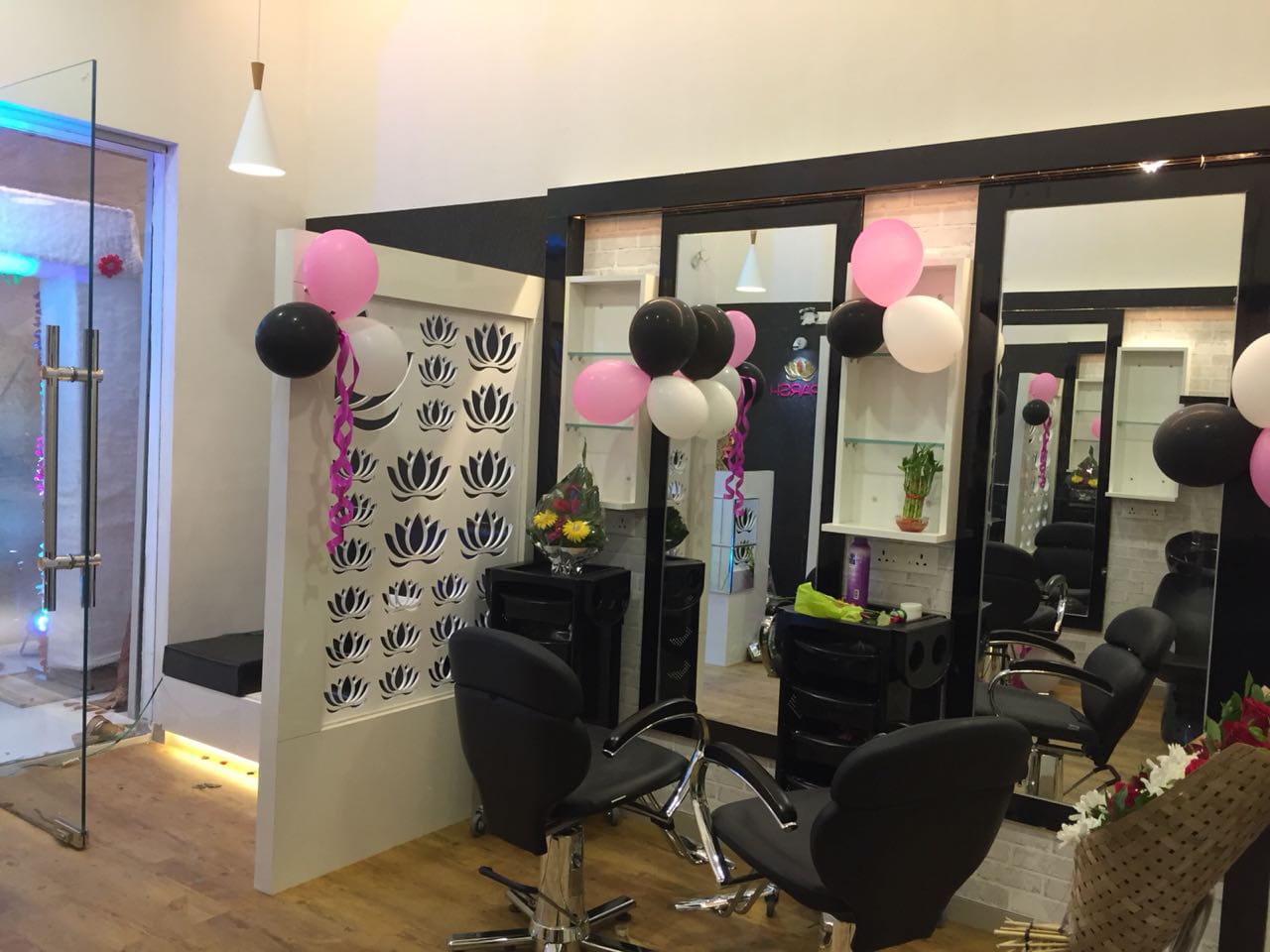 Sparsh Salon